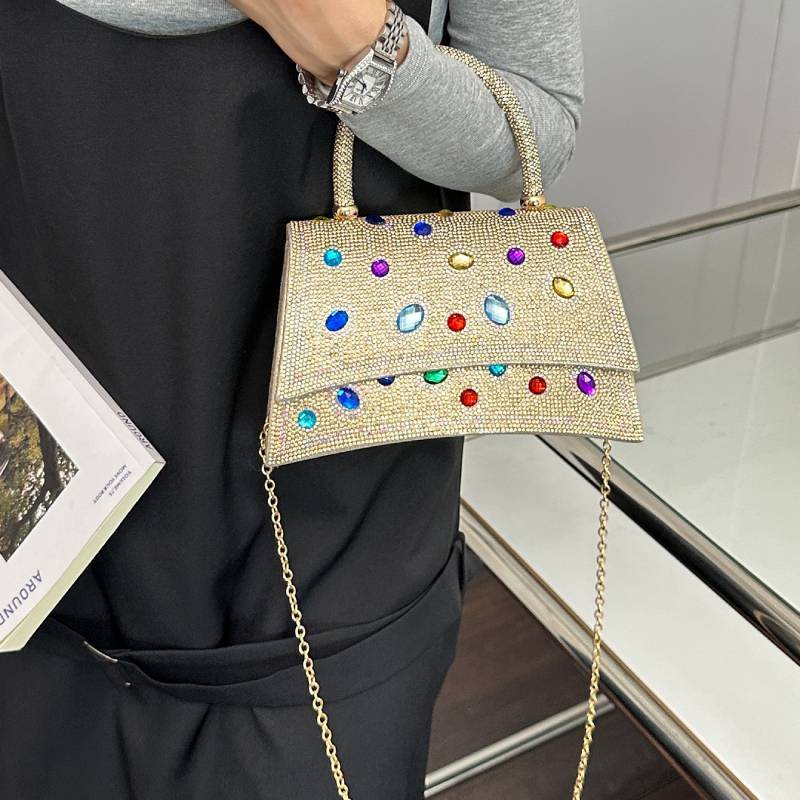 Pu Crystal Embellished Evening Clutch With Chain Strap For Party And Night Out