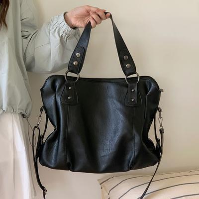 Nová velkokapacitní taška Černá texturovaná dámská taška Univerzální crossbody taška do práce Ležérní tote taška přes jedno rameno