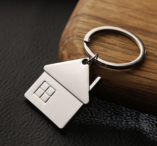 

New Men Cute Cartoon House with Window keychain women cute Key chain Bag charm for party best gift Jewelry K2007