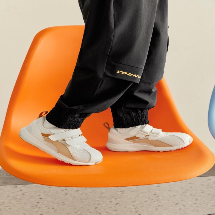 Li Ning Kids Sports Lifestyle Series Little Agan Trendy Low-Top Casual Shoes Kids Sneakers Off-White Orange YKAP148-82