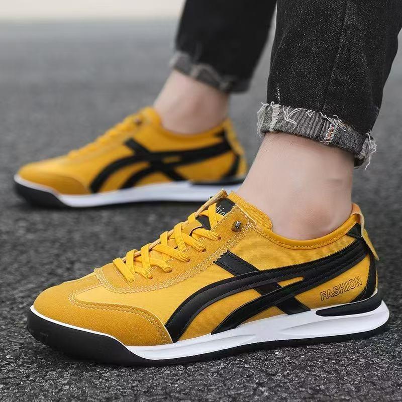 Four Seasons Board Shoes Flat Heel Fashion Comfortable Breathable Sports Casual Shoes Versatile Men's Trend Shoes