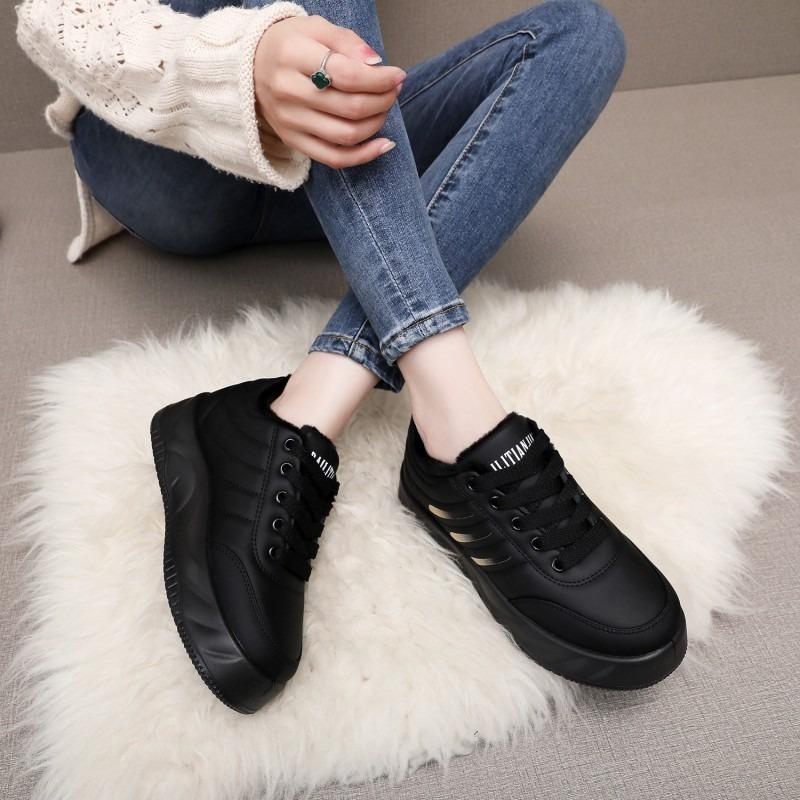 New winter velvet thickened casual shoes women's outdoor non-slip warm snow-proof travel thick-soled cotton shoes