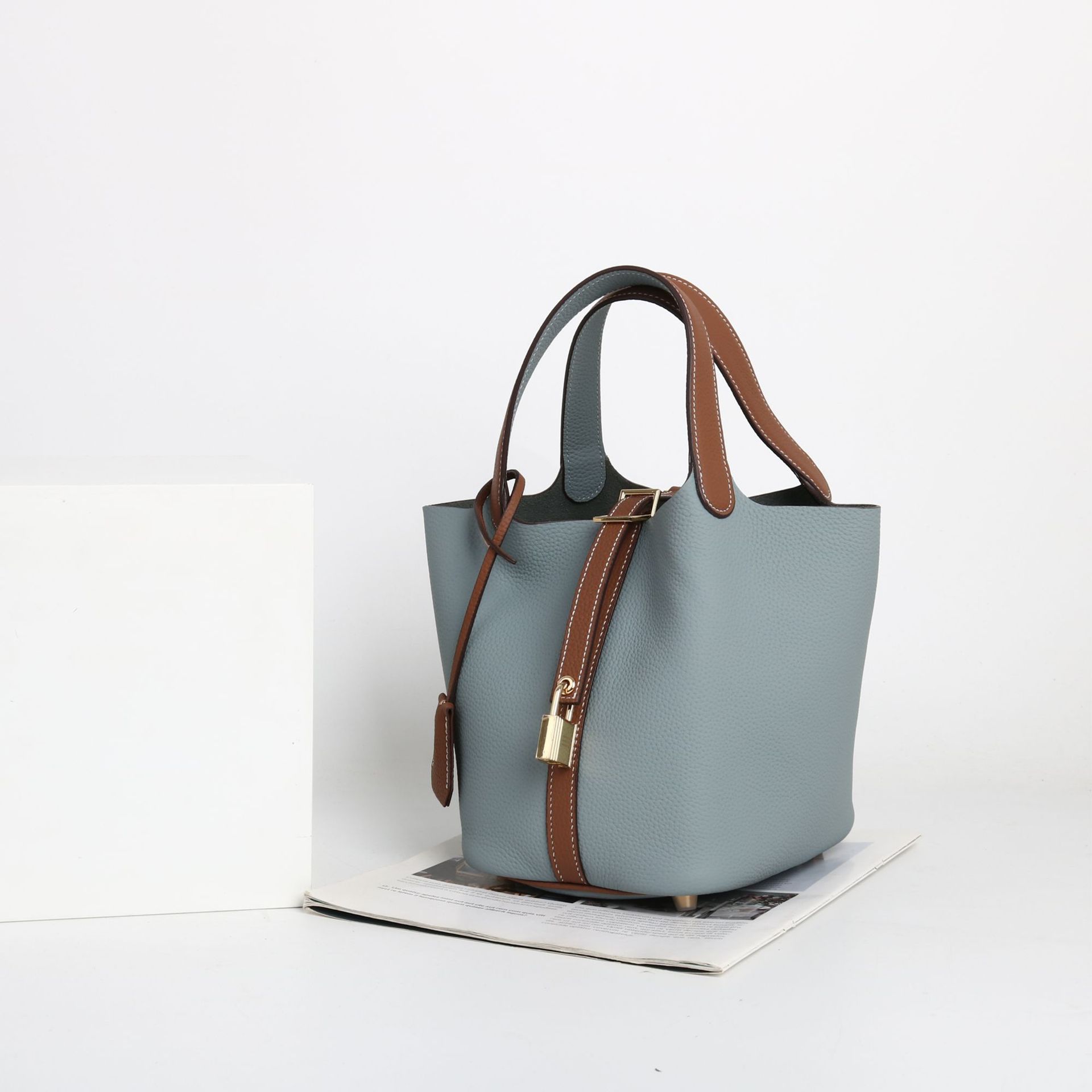 

Togo First Layer Cowhide Spliced Vegetable Basket 2025 New Fashion Soft Bucket Bag With Handle Handbag 13cm