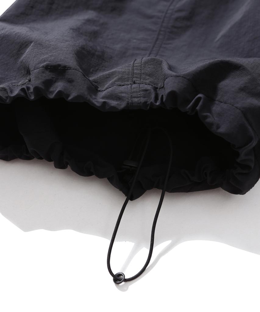 Haebeuopeudyuti Belted Easy Cargo Shorts (Black)