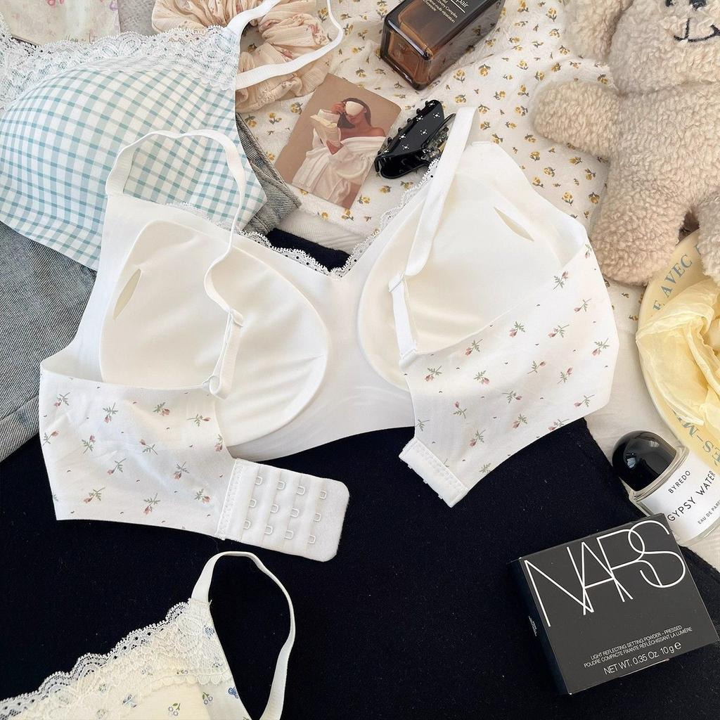 French floral seamless underwear women's small breasts gather without steel rings to close secondary breasts anti-sagging girl pure desire lace bra