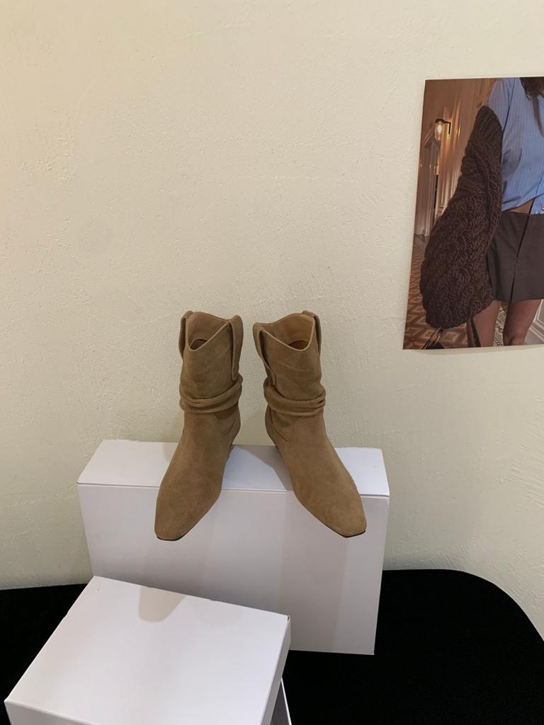 Cowhide version Korean version low-heeled pointed pleated stacking boots 2025 autumn and winter new retro flat-bottomed Martin boots cowboy boots