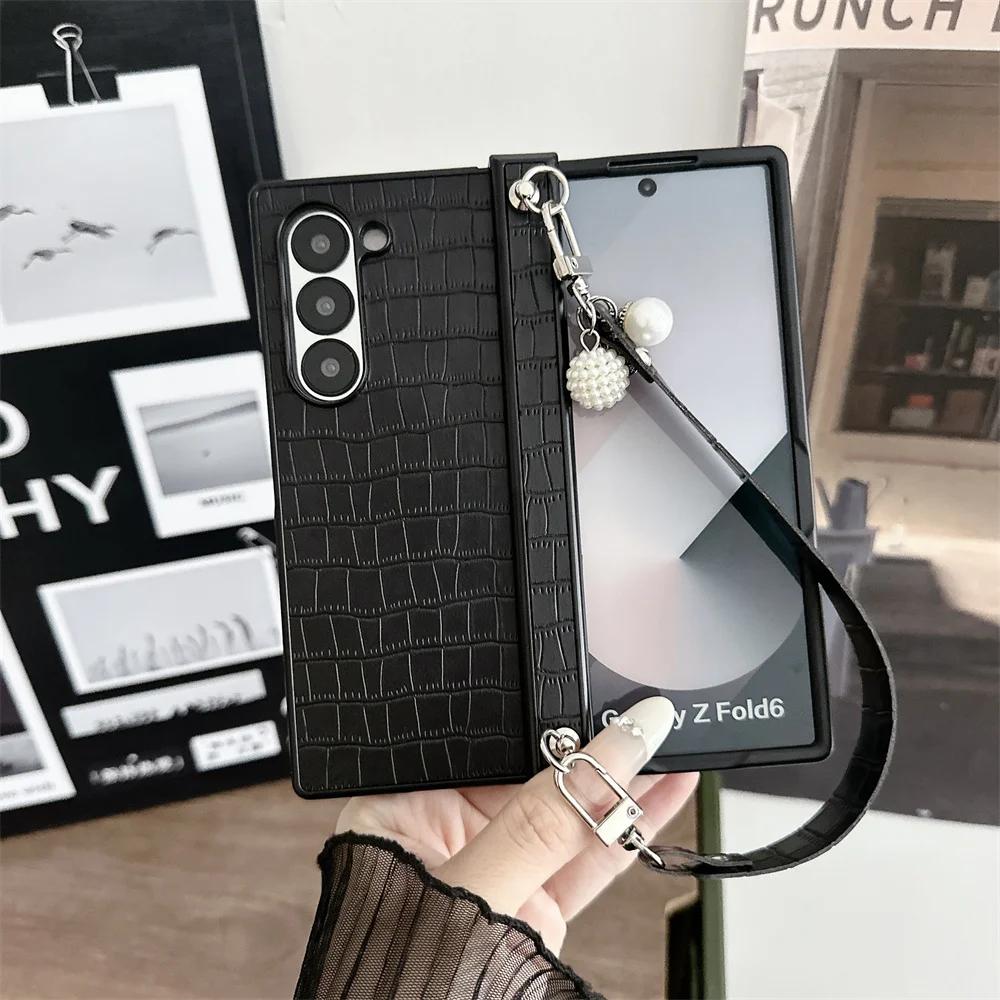 

Luxury Crocodile Print Leather Phone Case for Samsung Galaxy Z Fold 7 6 5 4 3 Wrist Strap Hinge Protection Shockproof Back Cover Galaxy Z Fold3 5G чорний