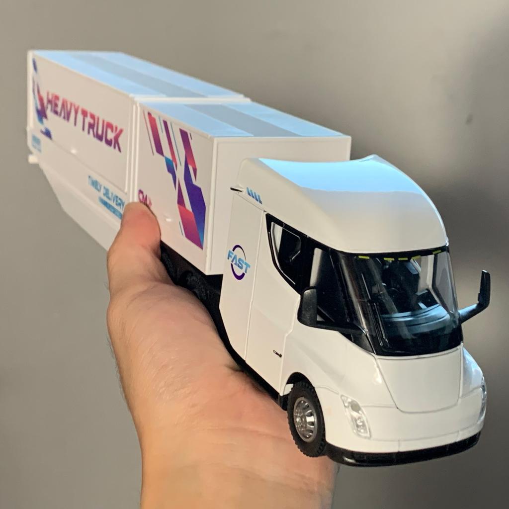 1/32 Tesla Semi Container Truck Transport Vehicle Truck High Simulation Metal Vehicle Model Excellent Home Desktop Trendy Ornament Boy