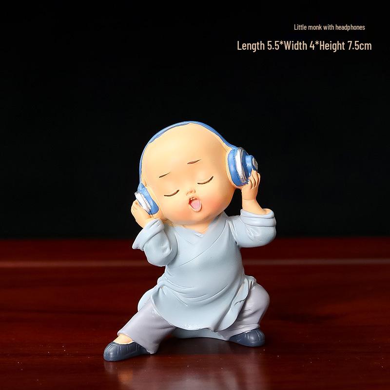 Zen Little Monk Resin Figurine: Creative Chinese Decor for Home or Entrance Table