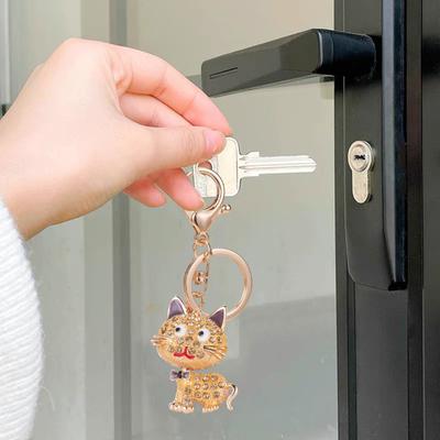 Keychain Pendant 3D Cartoon Cat Design Sparkling Rhinestones Inlaid Key Chain with Lobster Clasp Key Ring Bags Accessories