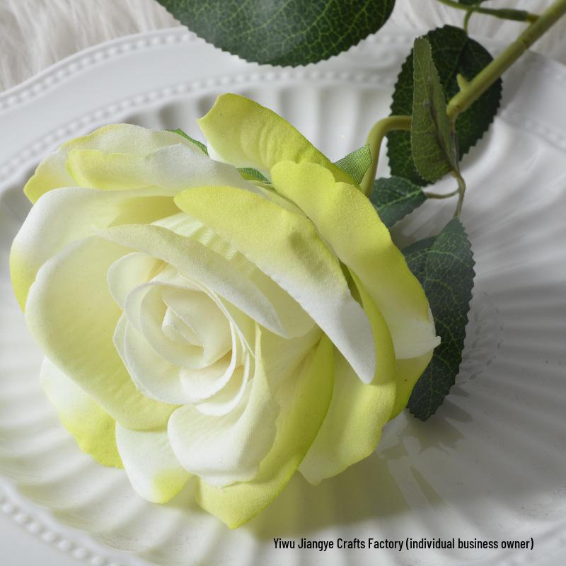 Large Flannel Rose Silk Bouquet for Wedding and Valentine's Day Home Decor