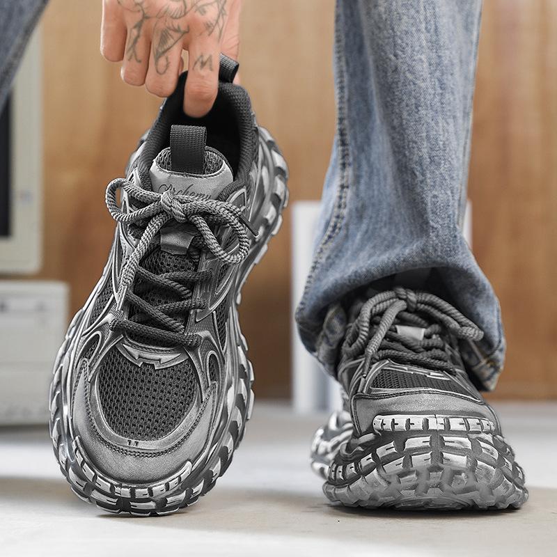 New autumn and winter breathable casual sports running shoes platform heightening retro dad shoes 39