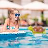 Swimming Pool Chlorine Floater Large Capacity Adjustable Flow Cartoon Turtle Shaped Floating Pool Chlorine Dispenser