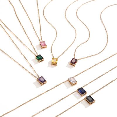 Collier Géométrique en Acier Inoxydable Zircon Incrusté - Bijou de Luxe Léger