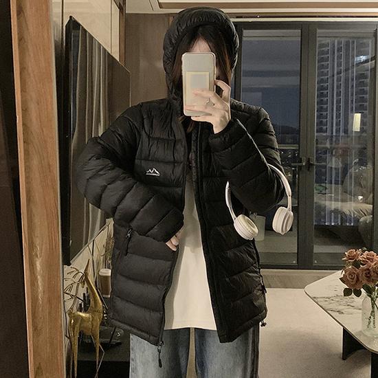 

Autumn and Winter Lightweight Hooded Down Cotton Jacket for Women, Slim and Warm, Thick Cotton Jacket M чорний
