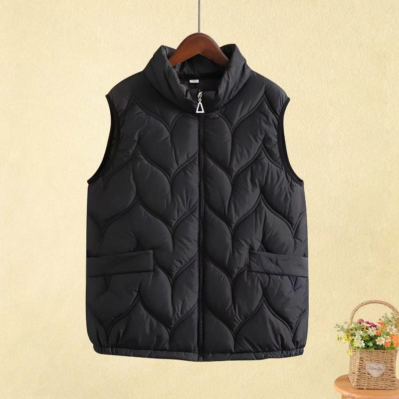 

Women s Vest Women s Padded Jacket Padded Jacket Fleece Thickened Mom Double Pocket Top Women 3XL [Recommended 80--55 kg] чёрный