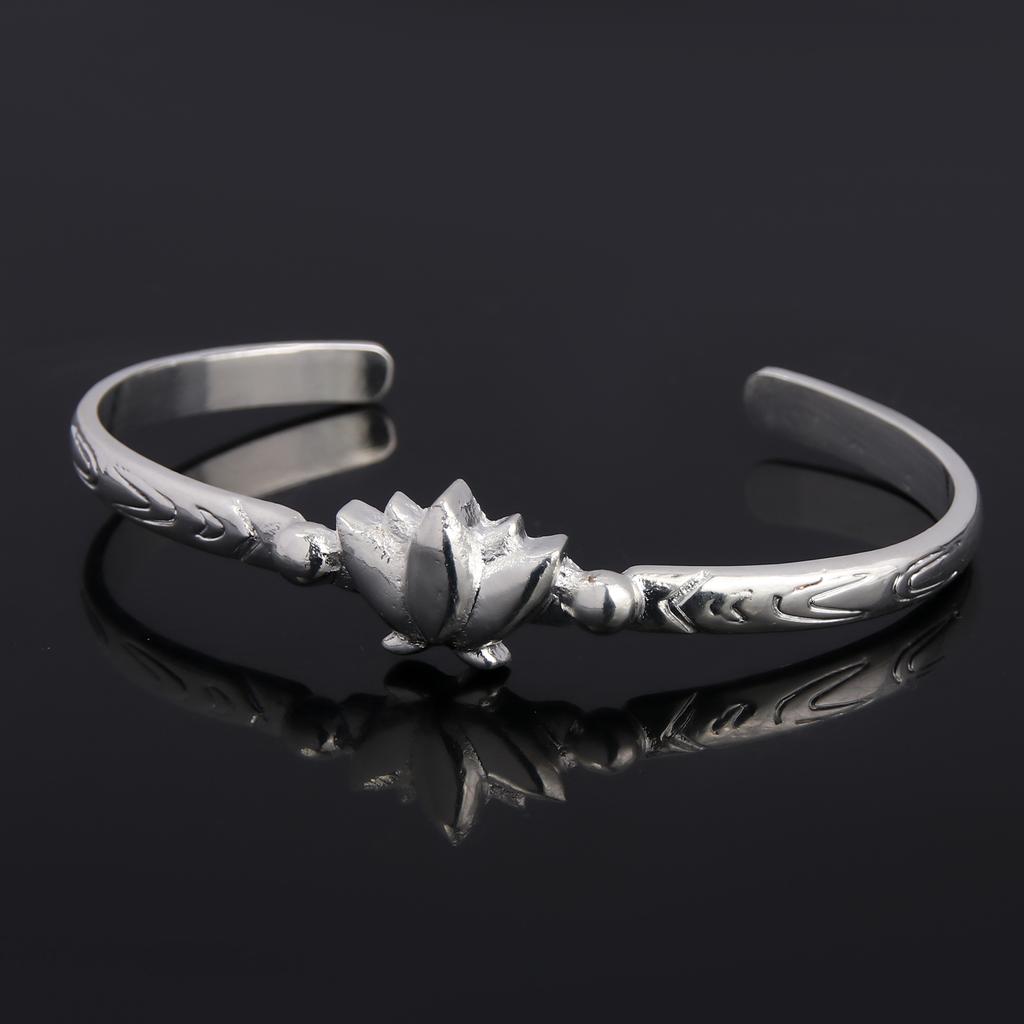 Anime Frieren Fern Stark Bracelet Frieren Coplay Props Fans Girl Adjustable Hand Bangle Women Jewelry Gift Accessories
