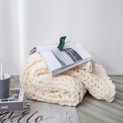 Chunky Chenille Yarn Gauge 7 Plush Jumbo Yarn Acrylic Thick Yarn Bulky Yarn for Hat Crochet Bed Arm Knitting Throw