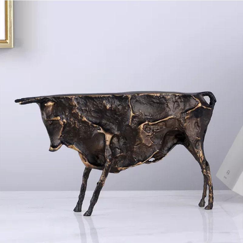 Metal El Sanatları Simülasyon Hayvan Heykeli Demir Öküz Boğa Figürü Sığır Metal Figür Ev Dekorasyon Aksesuarları