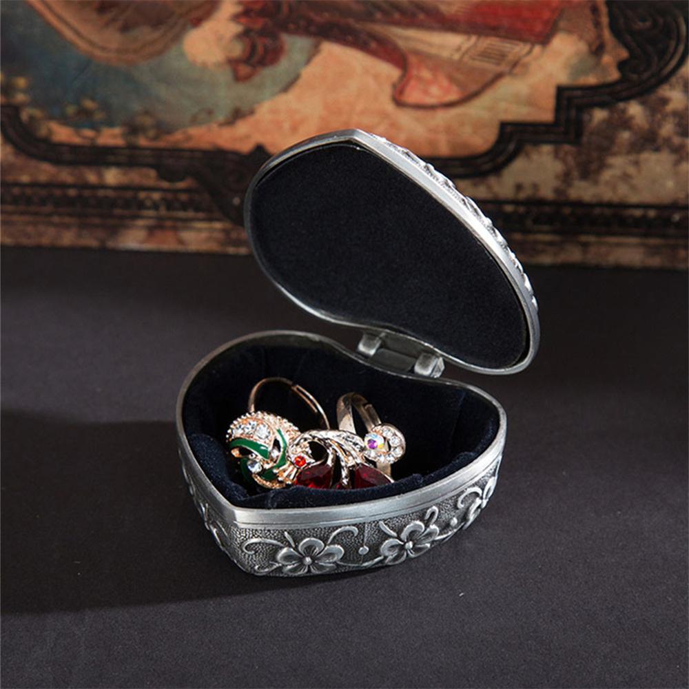 1PC Alloy Antique Jewelry Box Silver Heart Shape Ring Box Classic Portable Small Trinket Storage Organizer Chest for Jewelry