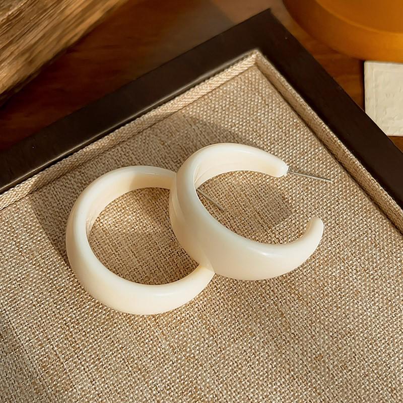 

Серьги-клипсы в стиле 80-х в гонконгском стиле красного и синего цвета для непроколотых ушей – Высококлассные французские роскошные серьги-кольца