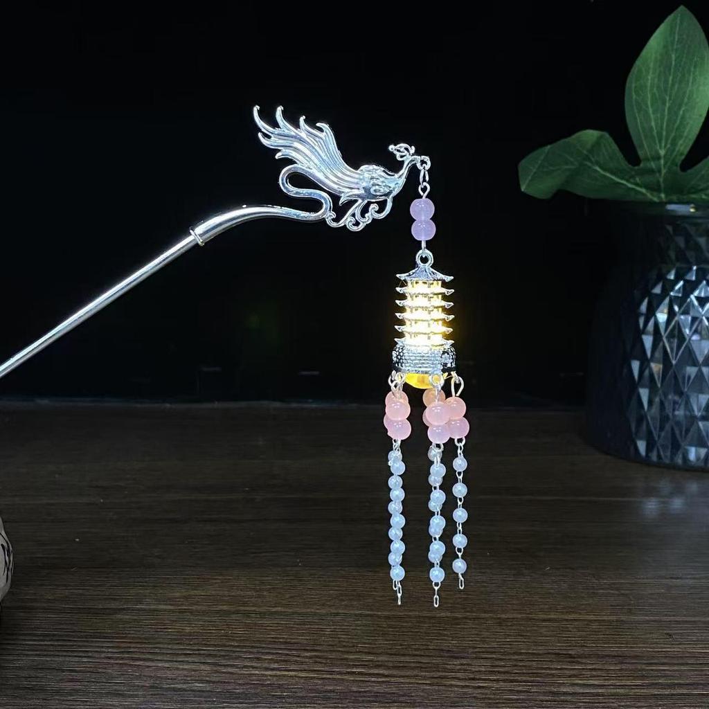 Ancient Style Luminous Hairpin: High-End Alloy Lantern Design for Hanfu Skirts