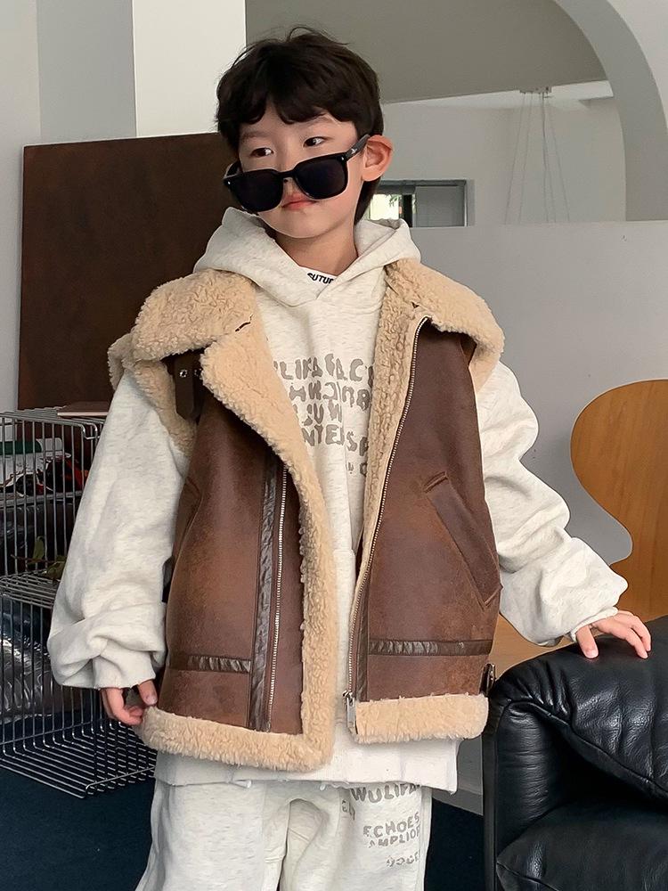 Boys' Retro Lambswool Vest - 2024 Winter Korean Style Warm Sleeveless Jacket for Small and Medium Children