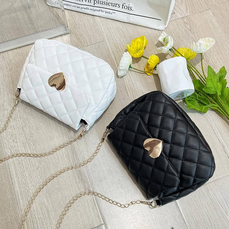 Heart-shaped embroidery bag 2025ladies bag women's bag women's casual versatile mobile phone bag diamond shoulder bag