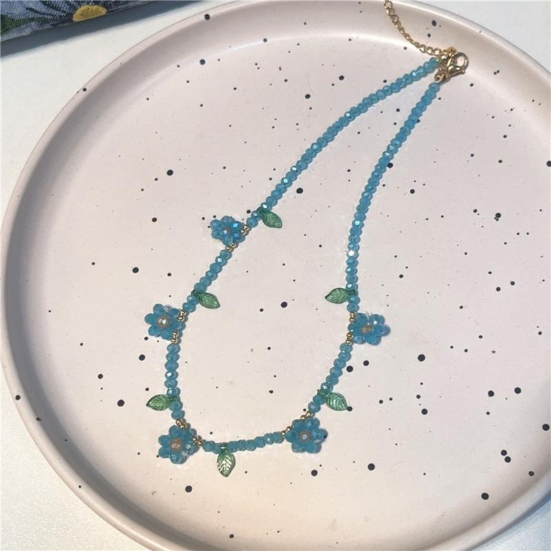 Flower Beaded Necklace Flower Pendant Necklace Chain Necklace Bead Necklace Party Accessories Gift for Women Girlfriends
