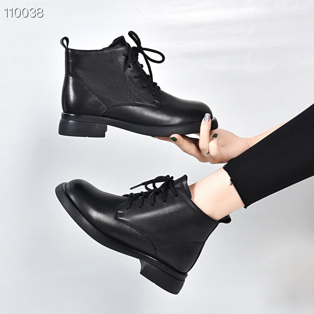 

Retro Martin boots women s autumn and winter velvet warm side zipper casual short boots fashion 35