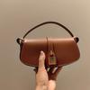 Damen Echtleder Umhängetasche Neues Schlossdesign Nische Hochwertiges Design Sattel Crossbody Ledertasche