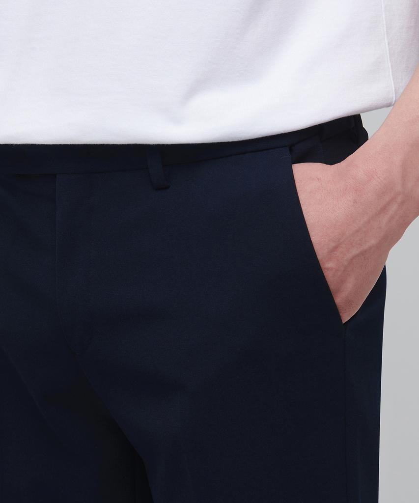 MUSINSA STANDARD Lightweight Tapered Hidden Elastic Waist Length Slacks [Navy]