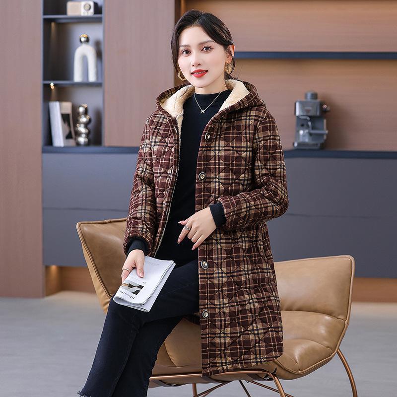 Mom's Stylish Mid-Length Winter Coat with Fleece Lining - Thickened and Warm for Middle-Aged & Elderly