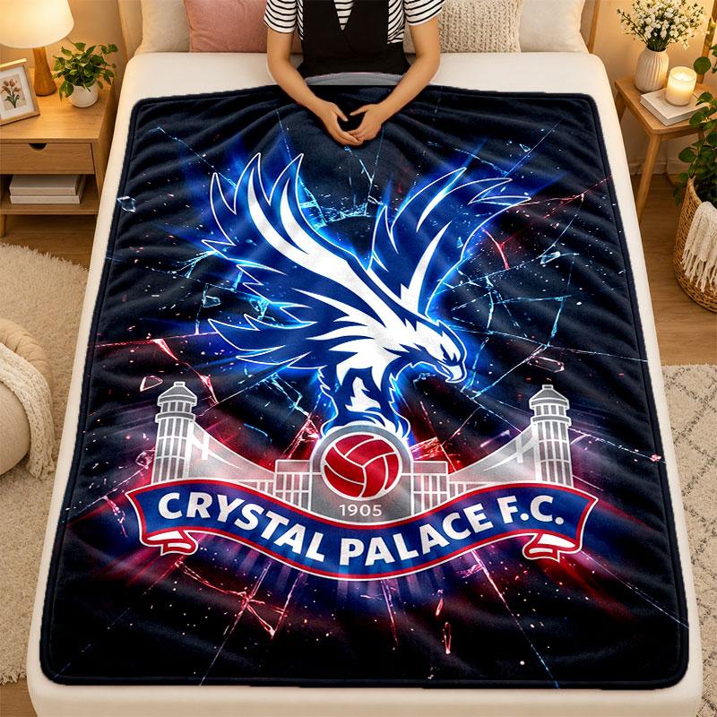 Flannel BlanketCrystal Palace Football Warm Soft Throw Blanket for Indoor Sofa Bed Living Room Use
