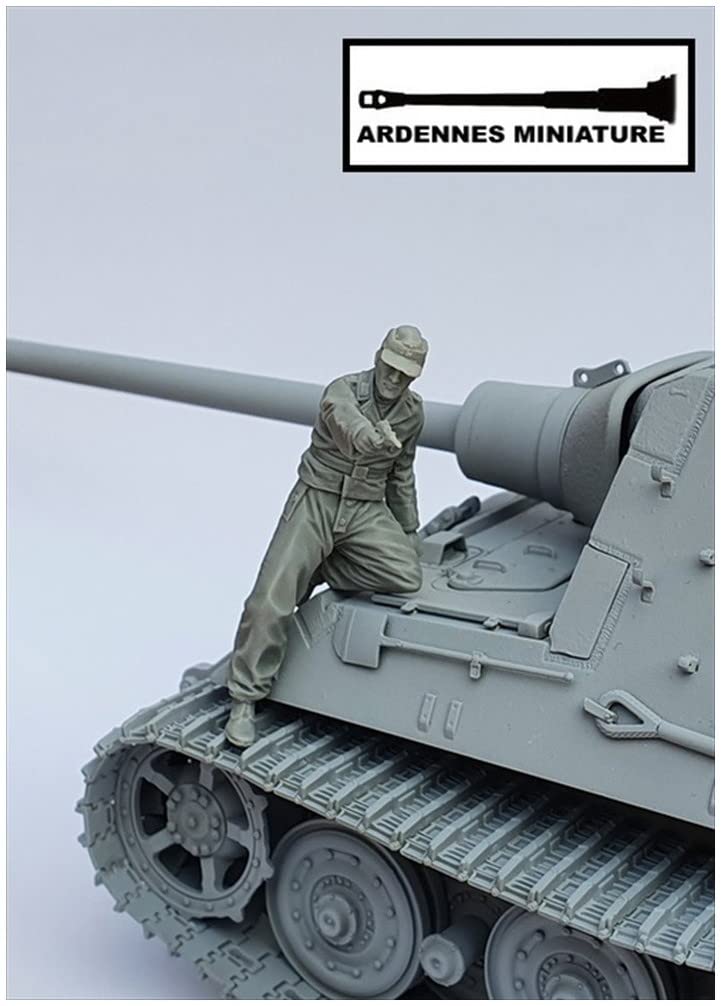 Ardennes Miniatures 1/35 Scale Resin Kit AR35002: World War II German Army, Last Battle of Berlin, Part 2: Tank Crew with Pistol, 1 Figure