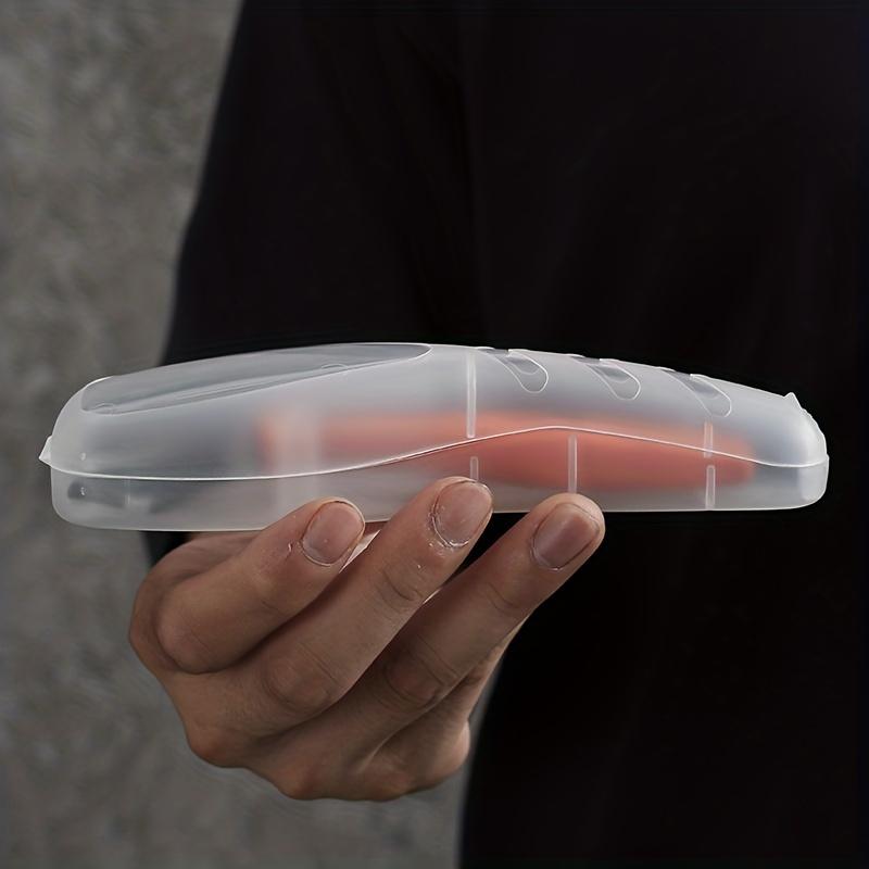 Plastic Travel Shaver Case for Outdoor Camping, Business Trip and Portable Razor Holder Container Storage Shaving Box (Razor Not Included)