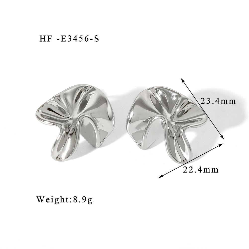 18K Gold Stainless Steel Irregular Pleated Flower Twist Stud Earrings - French Retro Style for Daily Wear