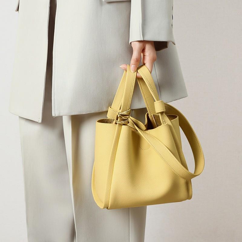Bag Fashion Bag Women's Bag Shoulder Bag Bucket Bag Autumn and Winter All-in-one Leather Carry-on Basket Bag