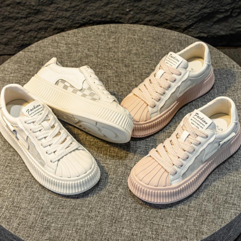 Chaussures blanches à bout coquille pour femmes printemps et été respirantes et confortables chaussures décontractées baskets à lacets à semelles épaisses rehaussantes