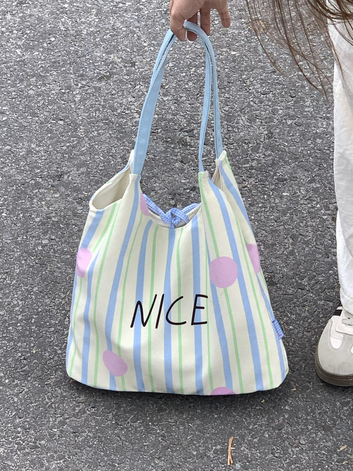 

Canvas bag cream stripe new contrasting color girl shoulder bag large capacity vest tote women s bag зелёный