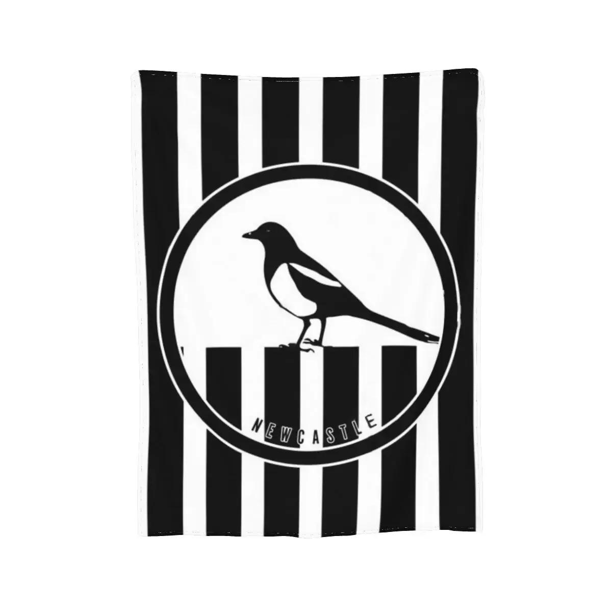 

Ньюкасл - Сороки Одеяло Мягкое Теплое Фланелевое Плед Одеяло Постельное белье для Кровати Гостиной Пикника Путешествий Дома Дивана 40x50in