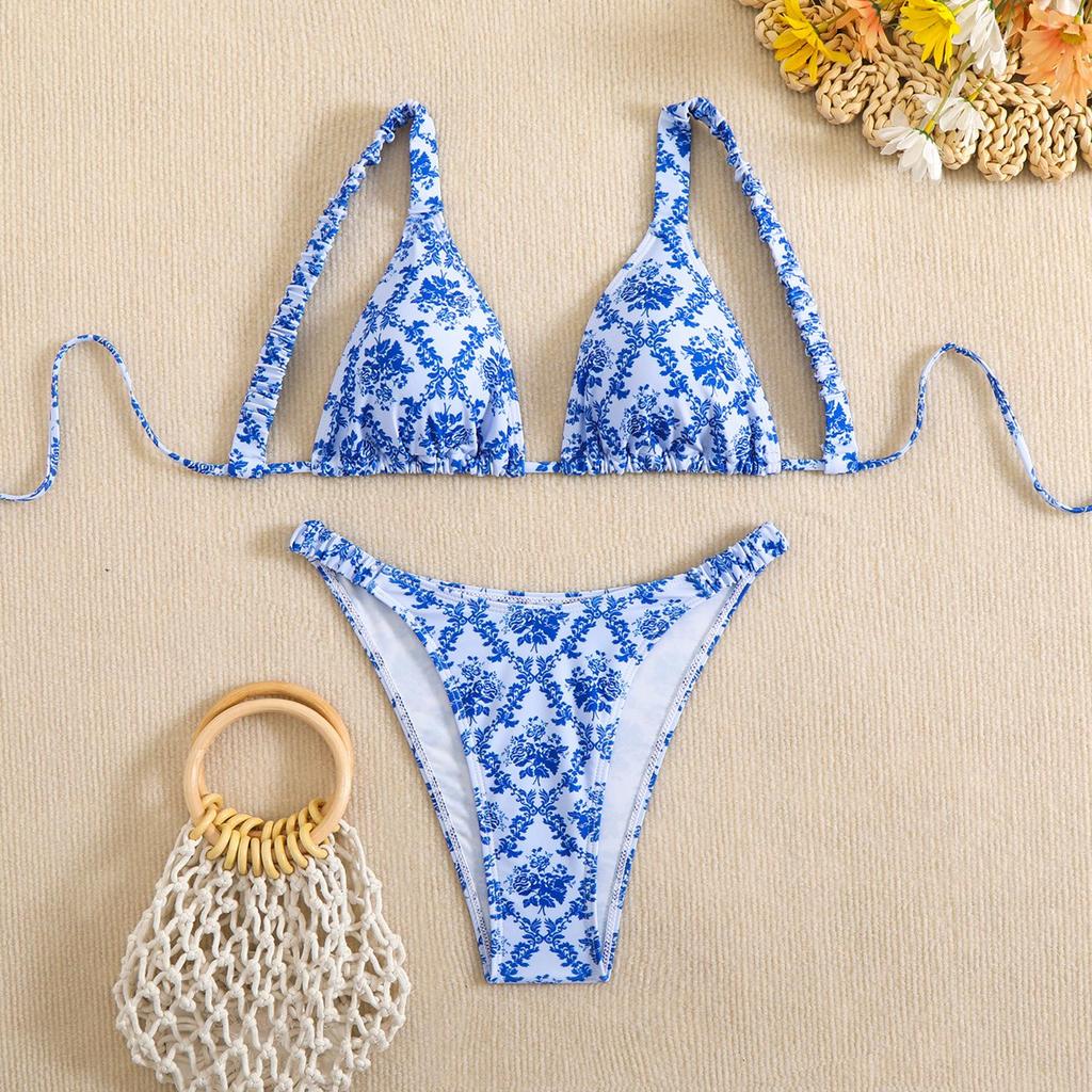 2026 Sexy Bikiny s vysokým pasem a šněrováním Trojúhelníkové kalhotky pro evropskou & americkou Hot Girl Dovolenou Plavky