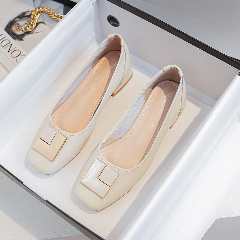 Modne buty na średnim 3 cm obcasie Kobieta Czółenka z prawdziwej skóry Kwadratowy nosek Mary Janes Damskie mokasyny z metalową klamrą Buty wizytowe do biura 2025