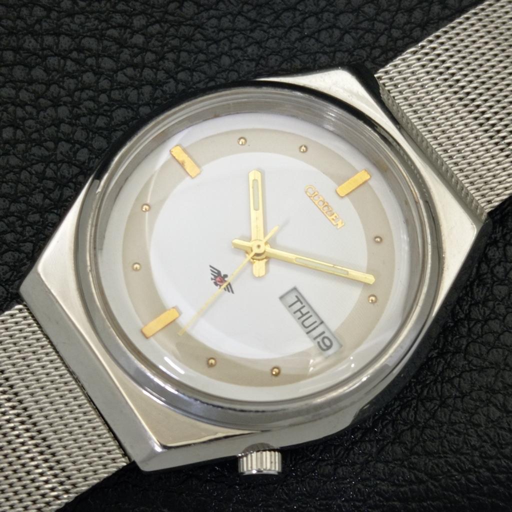 VINTAGE CITIZEN AUTOMATIC 8200 JAPAN MENS WHITE COLOR DIAL WATCH a702751-1 R210-a702751