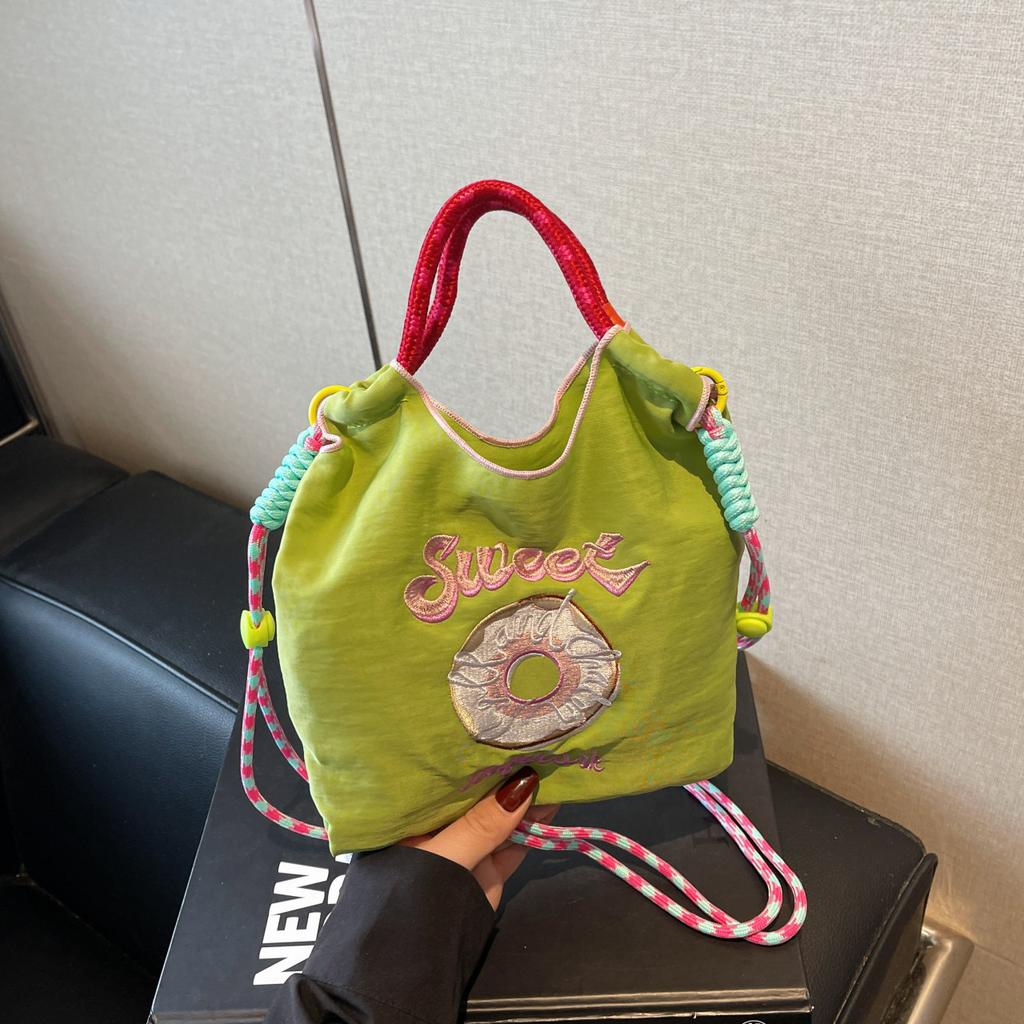 Natial Style Fashi Embroderied Women Bag 2026 Newest Urban Simple Fashi Shopping Bag Single Shoulder Fabrics Bag