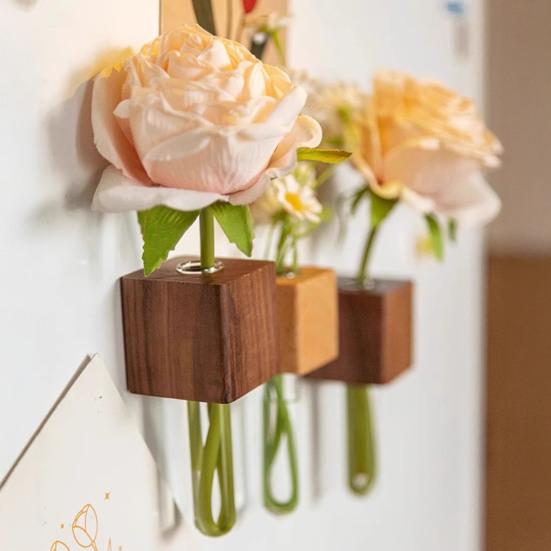 Wooden Refrigerator Magnet with Test Tube Mini Vase Flowers Plants Holder Fridge Magnet Home Office Kitchen Locker