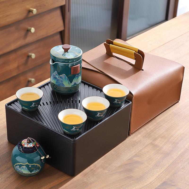 A Thousand Li of Rivers and Mountains Tea Set: Elegant Gift Box for Friends and Elders