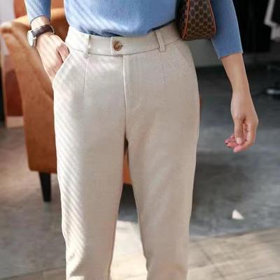 Alt giyim (Kadın) – Pantalon ve Kapriler