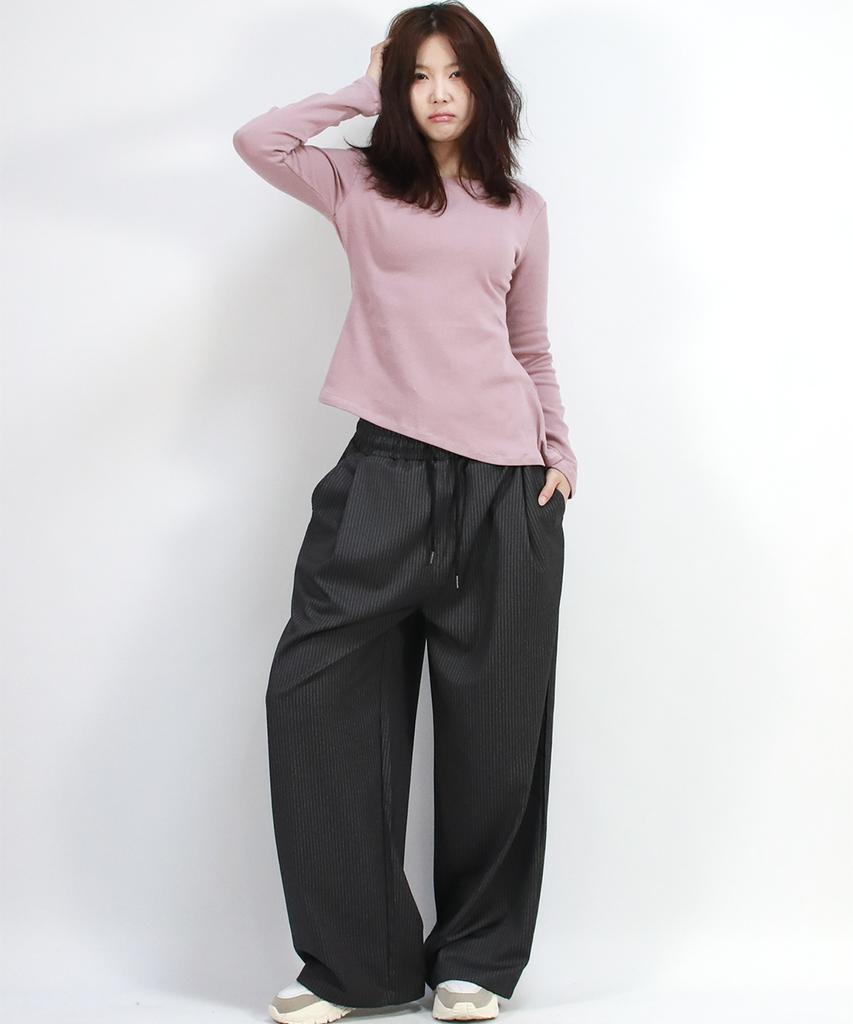 Deumakeu Pin Stripe Slacks Semi-Wide One-Tuck Pants