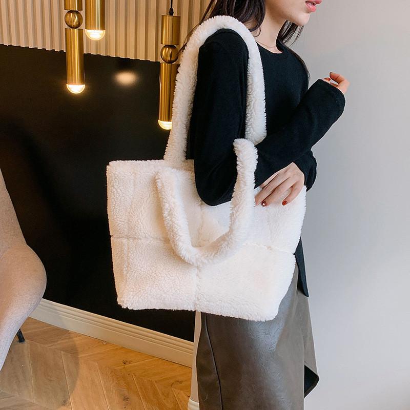 IELGY Autumn Winter Particle Lamb Wool Tote Bag Large Capacity Portable One-Shoulder Wool Bag